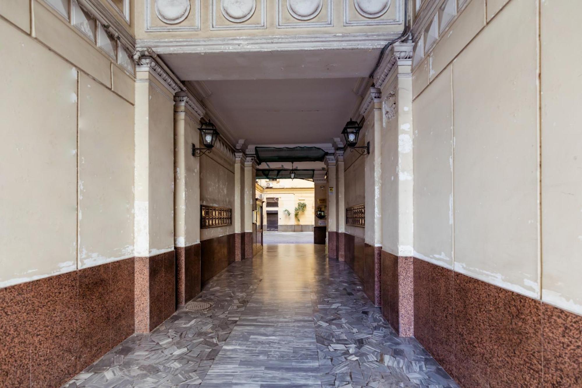 Residenza Umberto I Hotell Neapel Exteriör bild